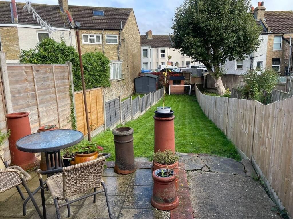 Garden full.jpg