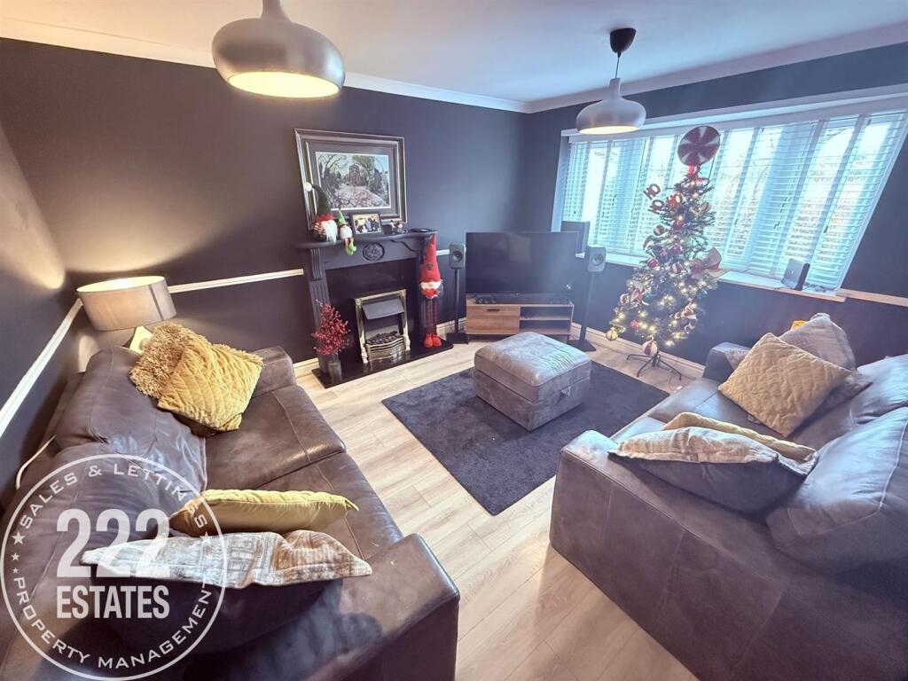 PHOTO-2025-12-16-14-20-10 (12).jpg