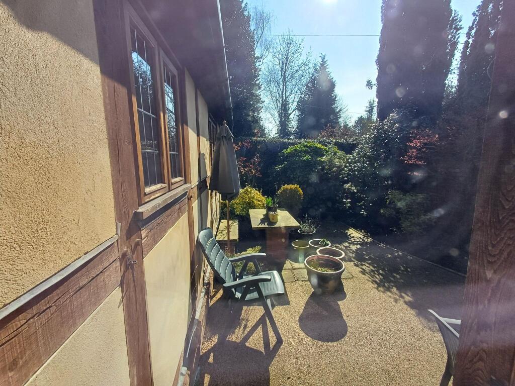 Photograph 18