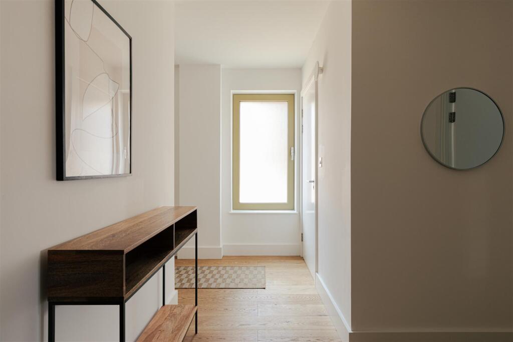 The Sidings Apt 3-20.jpg