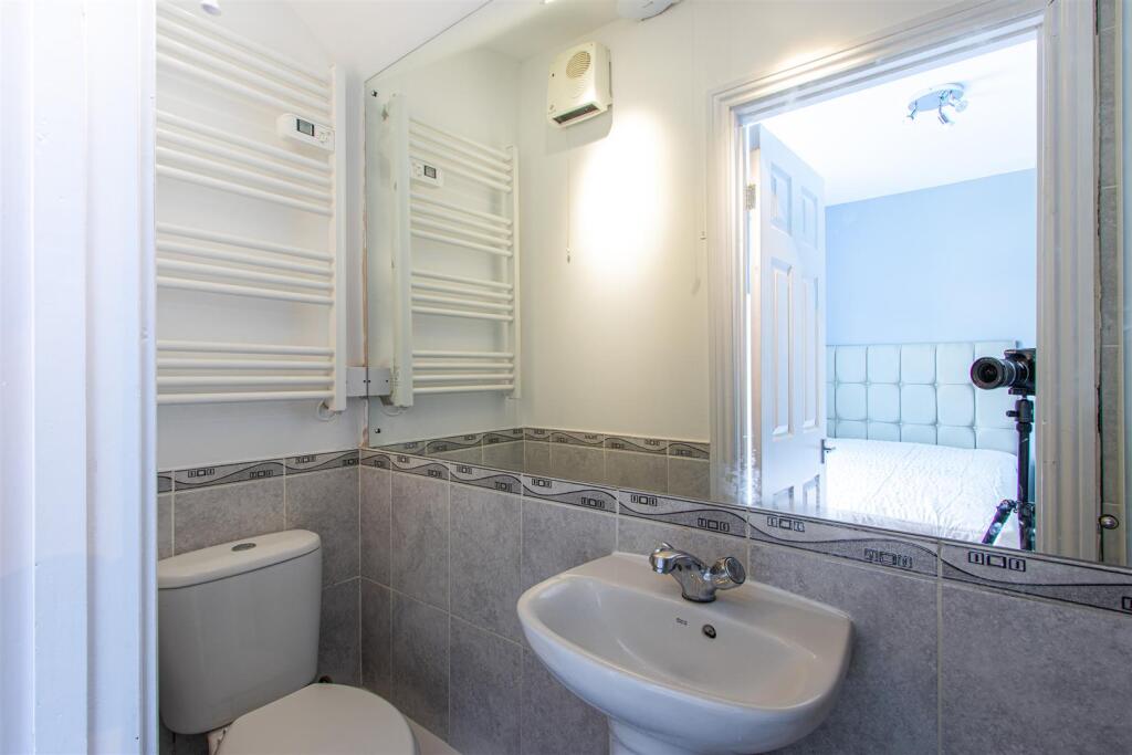 Ninian Road 13, 6-3.jpg