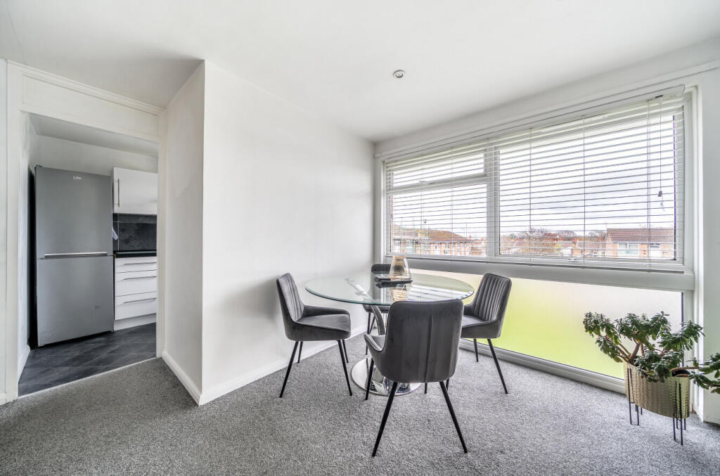 1380467-25-6928b6...