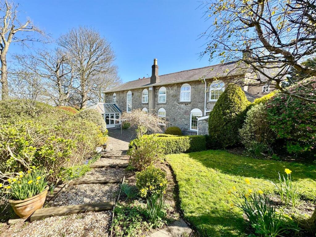 PHOTO-2025-04-13-20-45-42 (3).jpg