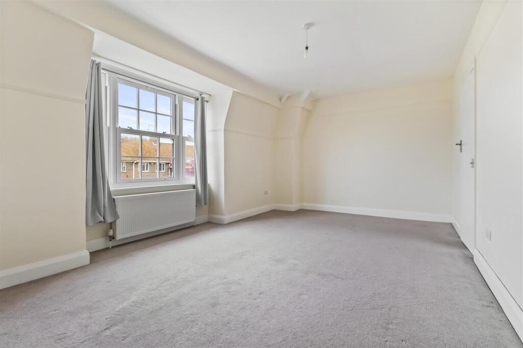 35a Goring Road_011.JPG
