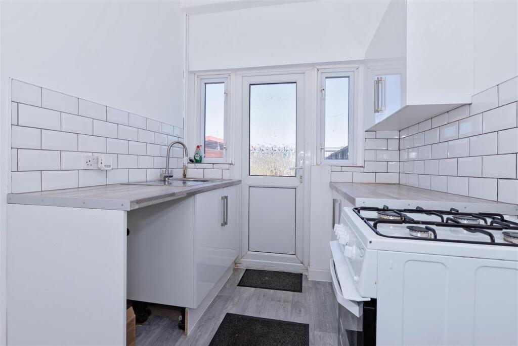 For Sale by Aspire Residential | St Elmo Road