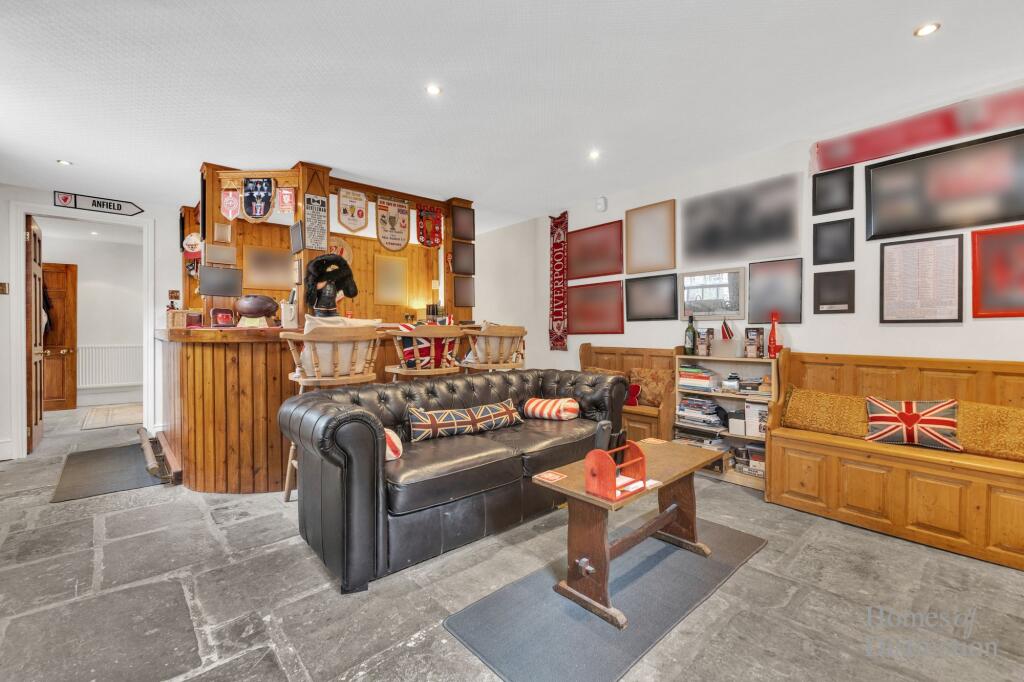 Coach House - Bar Room