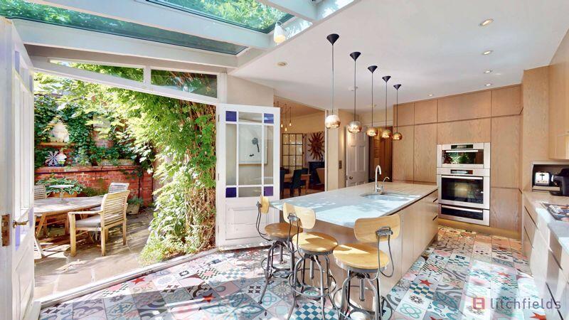 Kitchen including terrace