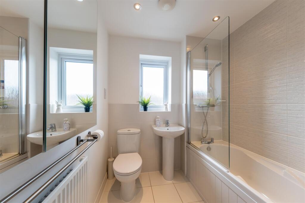 56 Muskett Drive-050.jpg