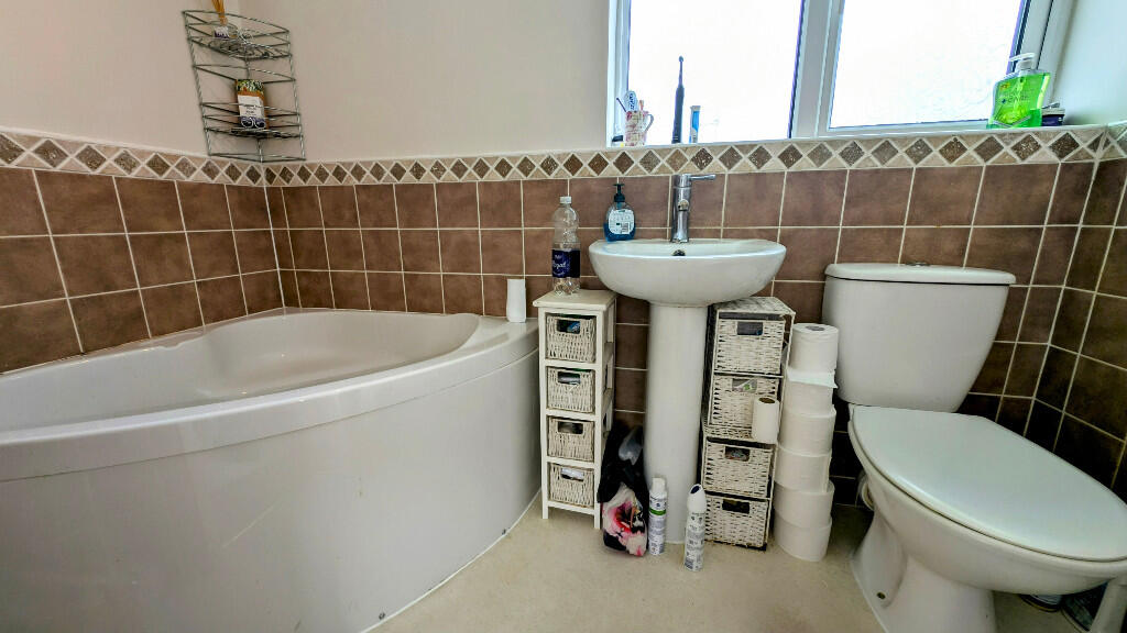 Ensuite Bathroom