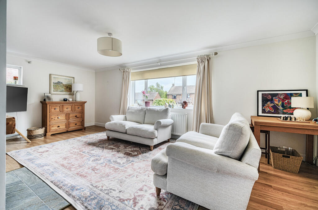 1329455-5-688104e...