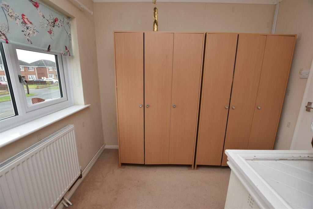 BEDROOM 3
