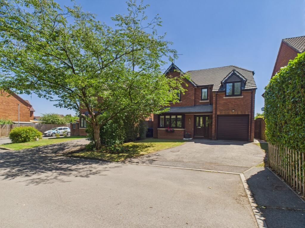 CAM02023G0-PR0152-STILL002