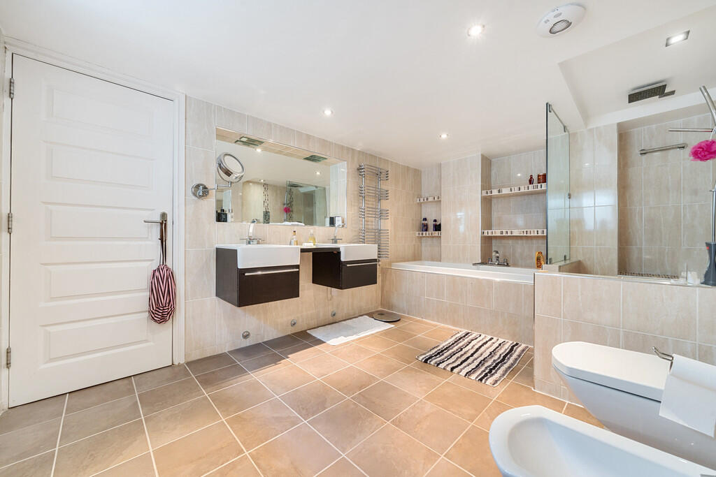 Owner&#39;s Apartment...