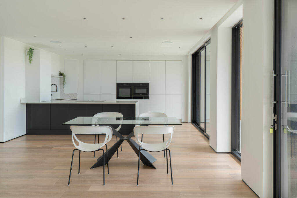 308490 - 2FairydellClose_HighRes-10.jpg