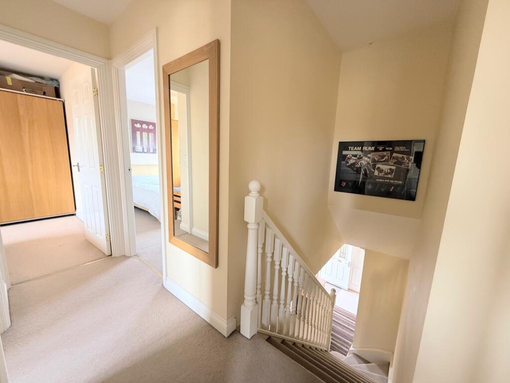 E650B673-5441-4036-8A36-E2ED95E23E8B