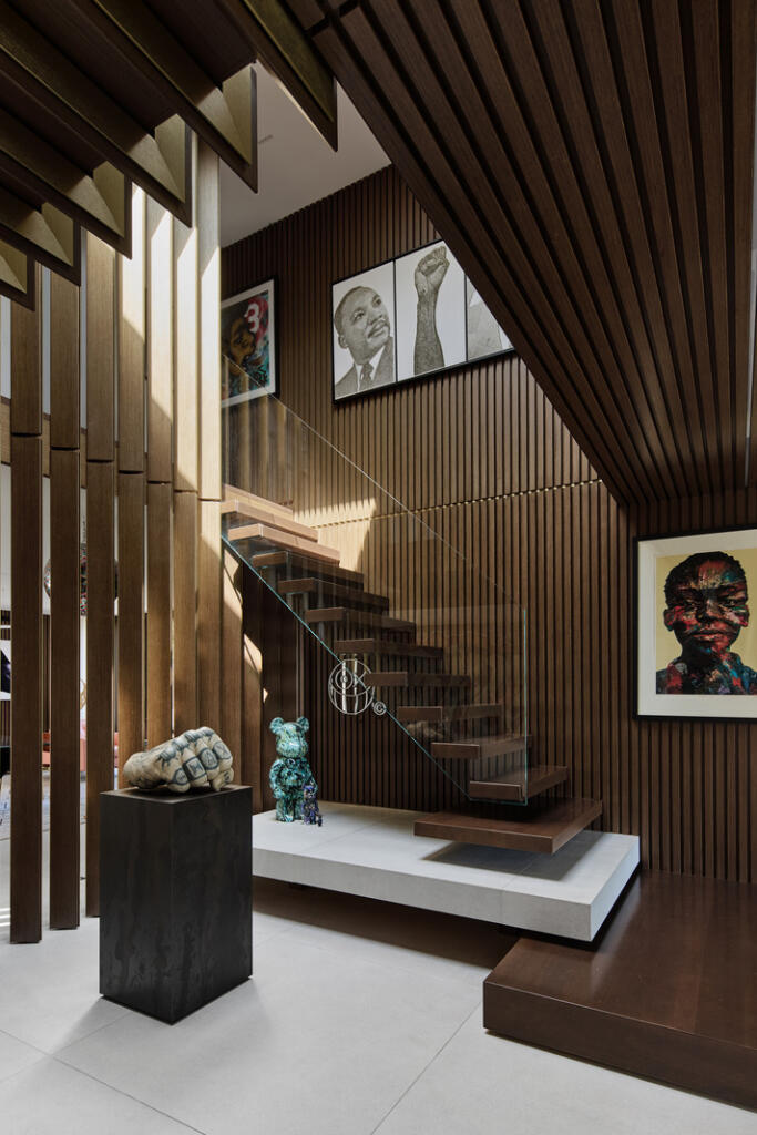 298325 - DGLA4310.jpg