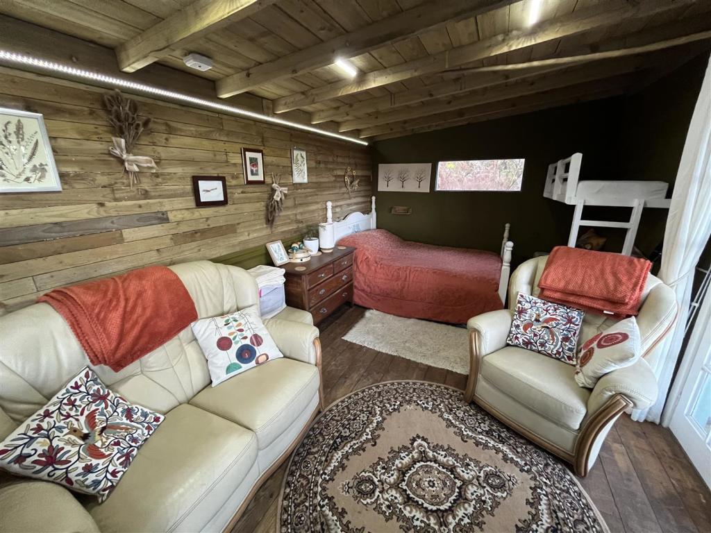 cabin internal (2).JPG