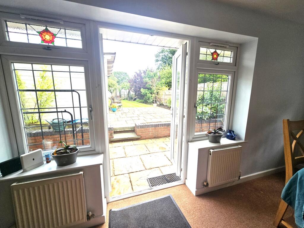 Living kitchen diner