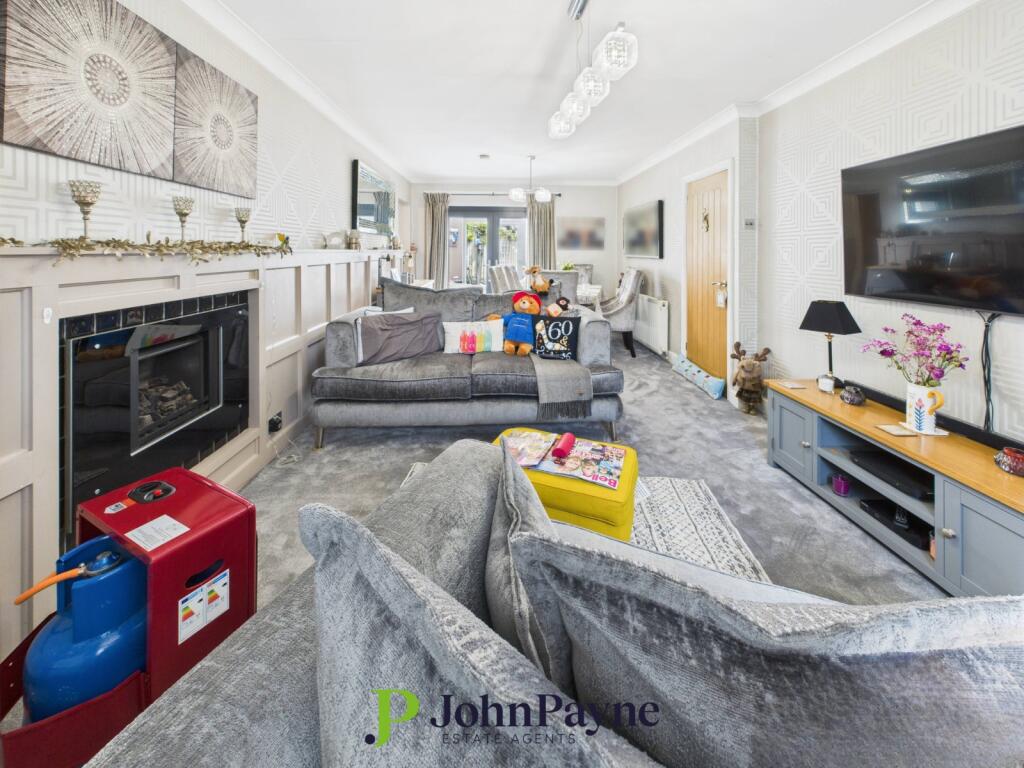 Living/Dining Room