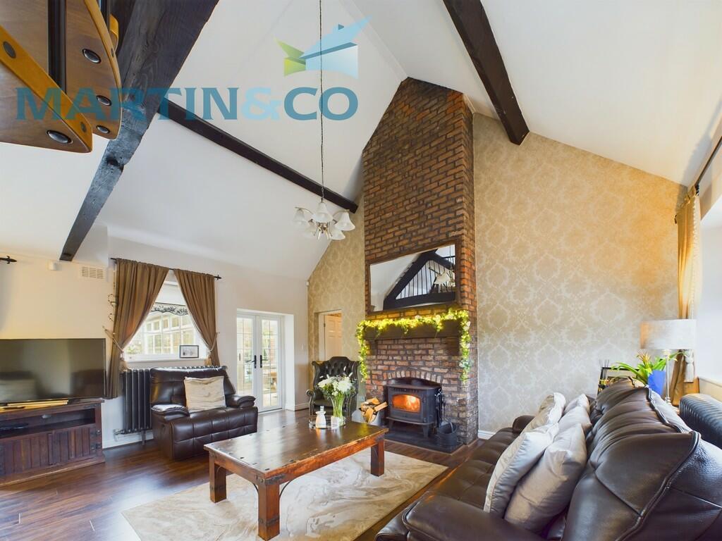 CAM01870G0-PR0143...