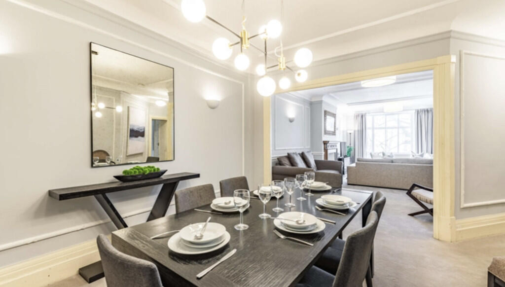 Screenshot 2025-1...