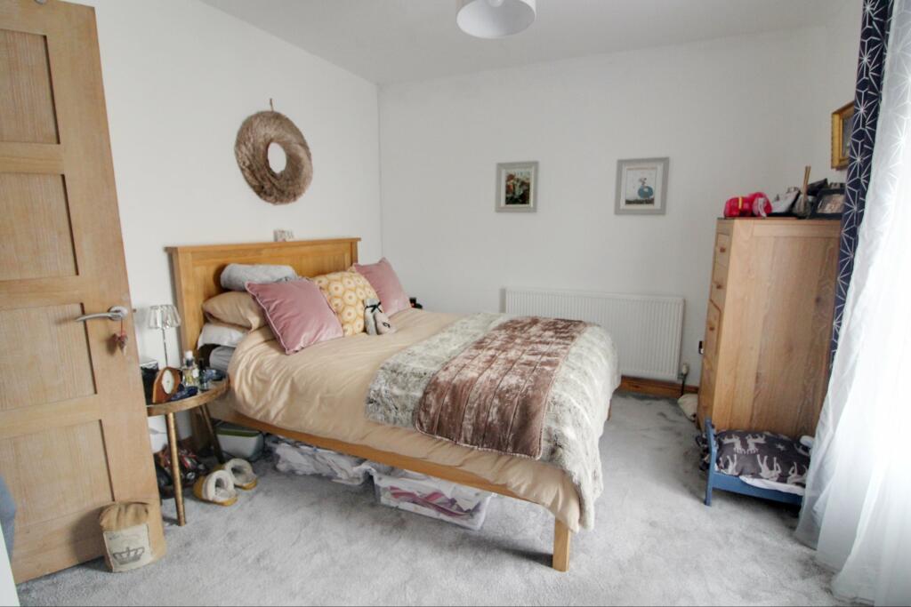 Bed 1 1