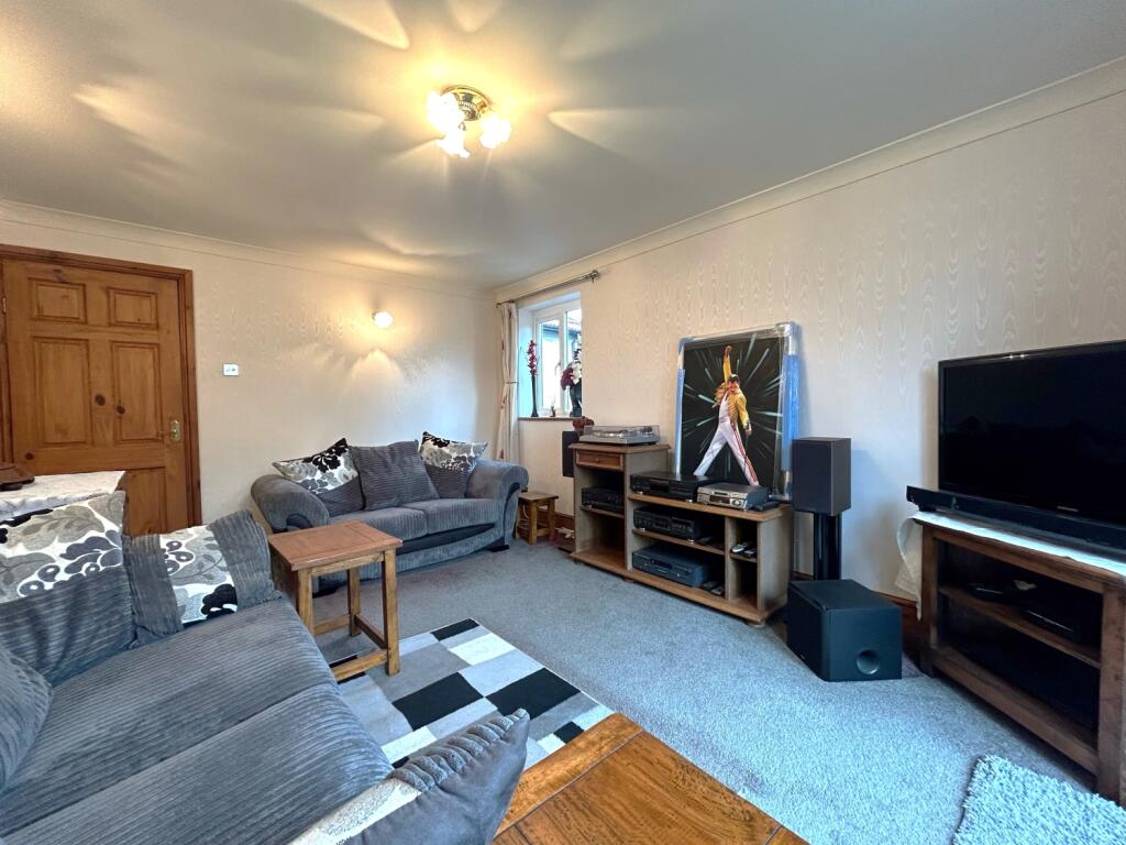 37 Nettleton Road pix