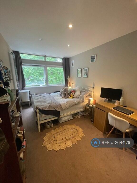 Room 1