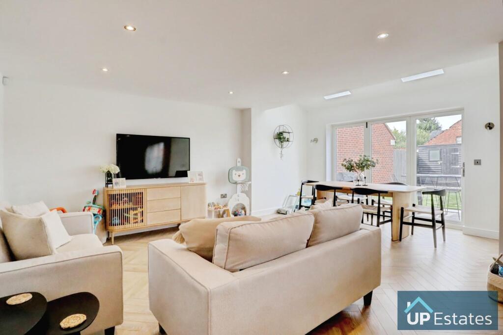 Living Kitchen Diner