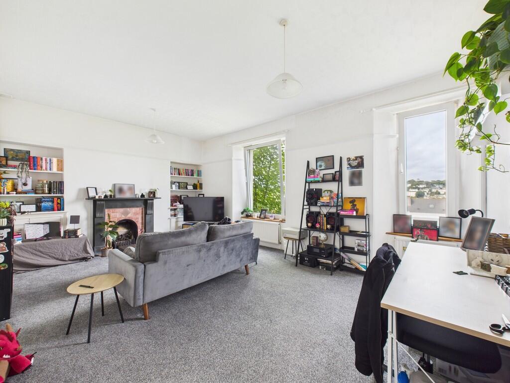 CAM03974G0-PR0160...