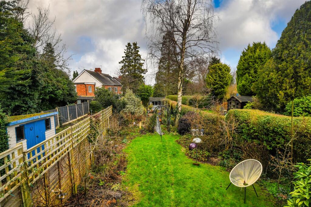 53 Finchfield Road-05.jpg