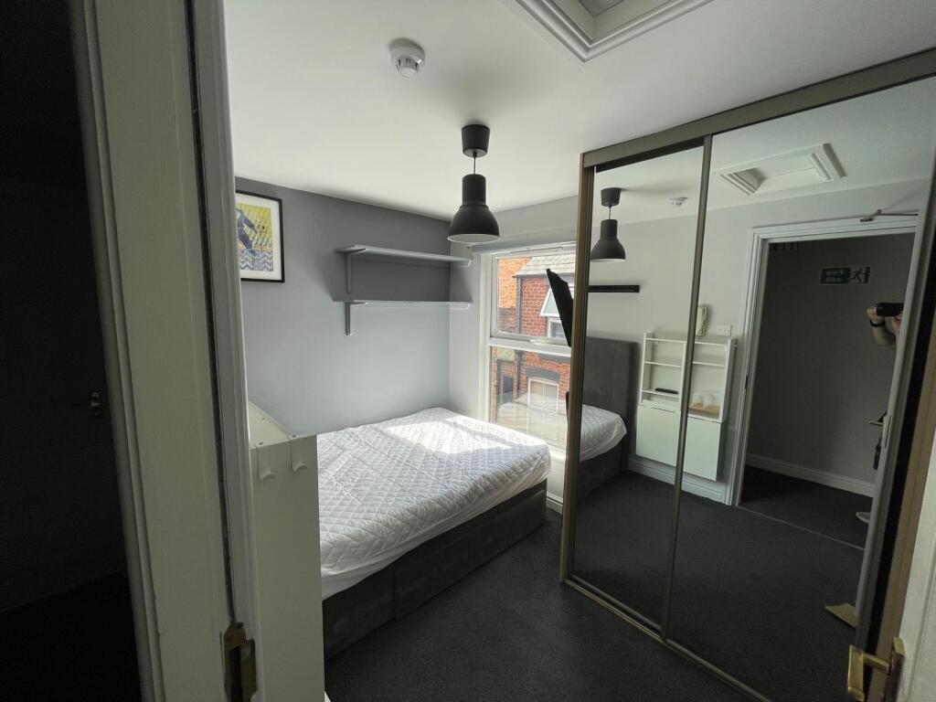 Room 4
