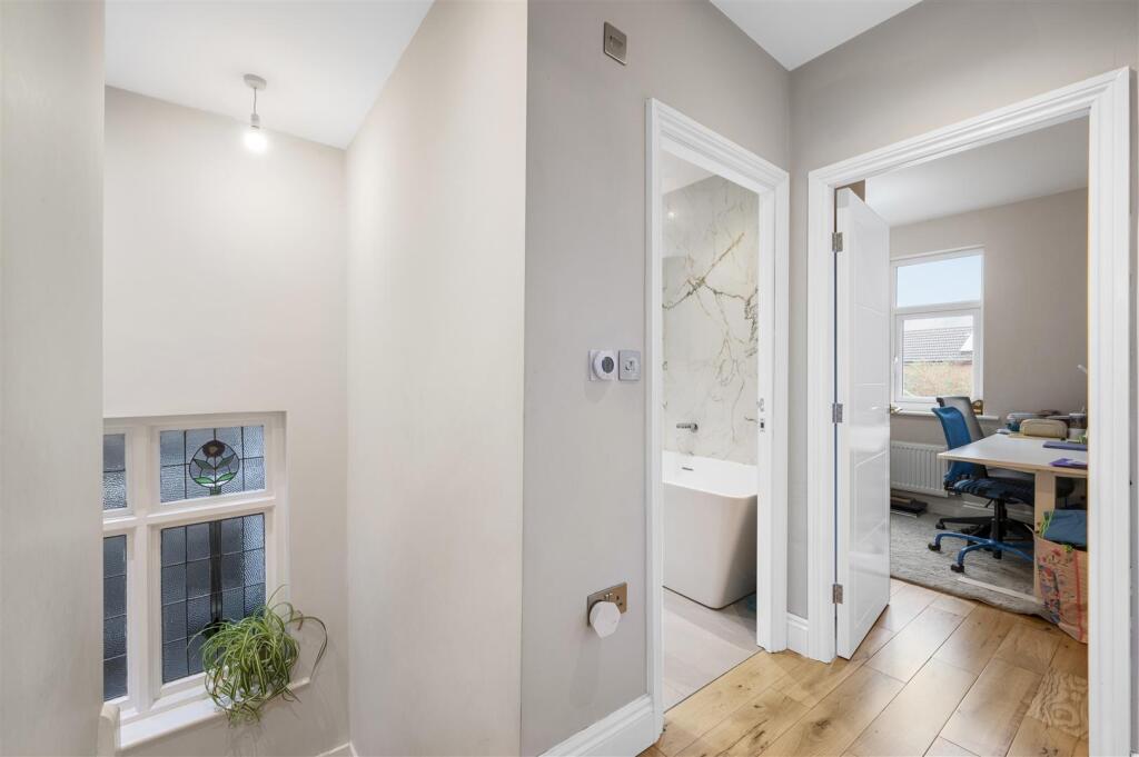 34 Aylward Road,23.jpg