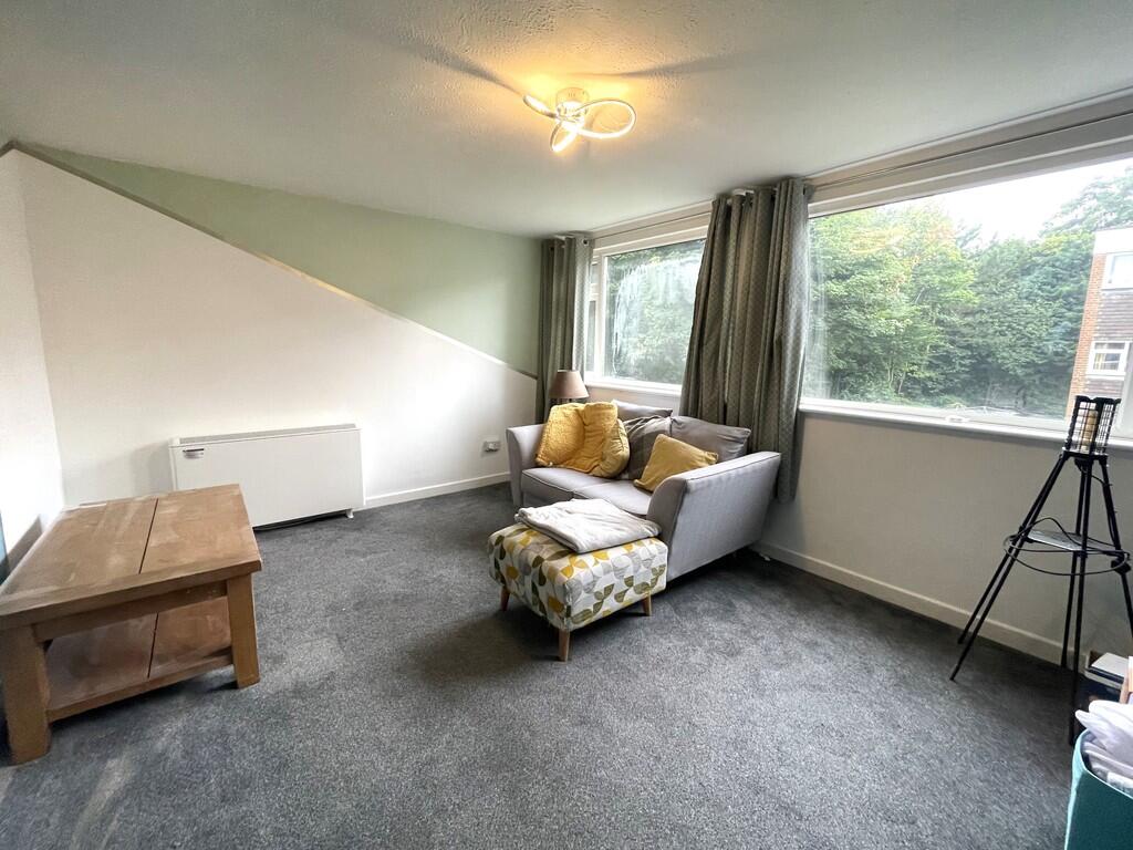 lounge use