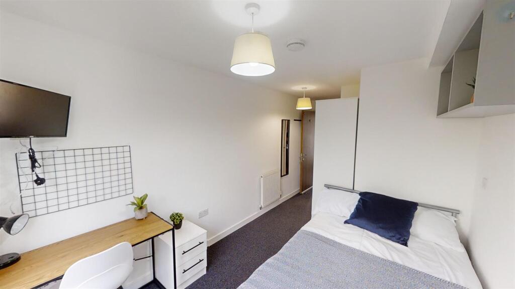 Flat-1-Widcombe-Wharf-Bath-09162024_163115.jpg
