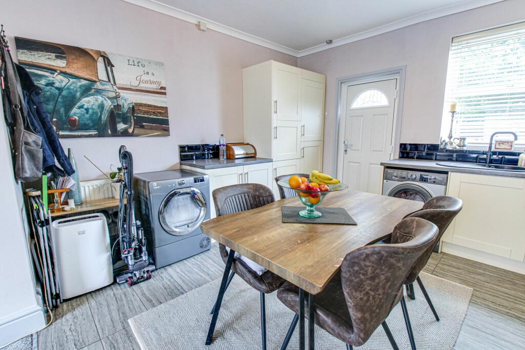 Kitchen Diner