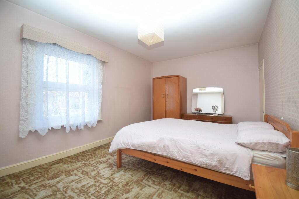 bed 1