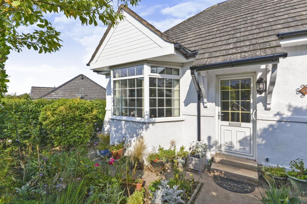 The Crescent, Hest Bank, Lancaster, LA2