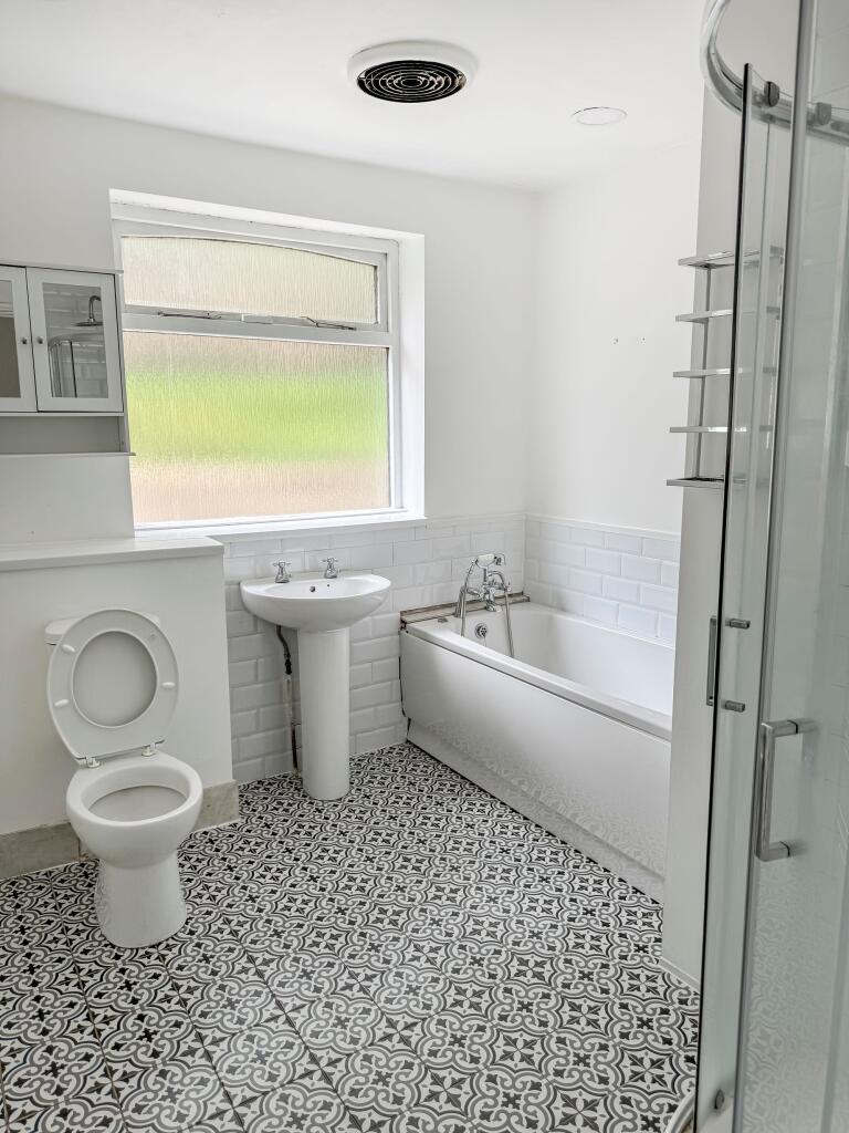 Modern Family Bathroom