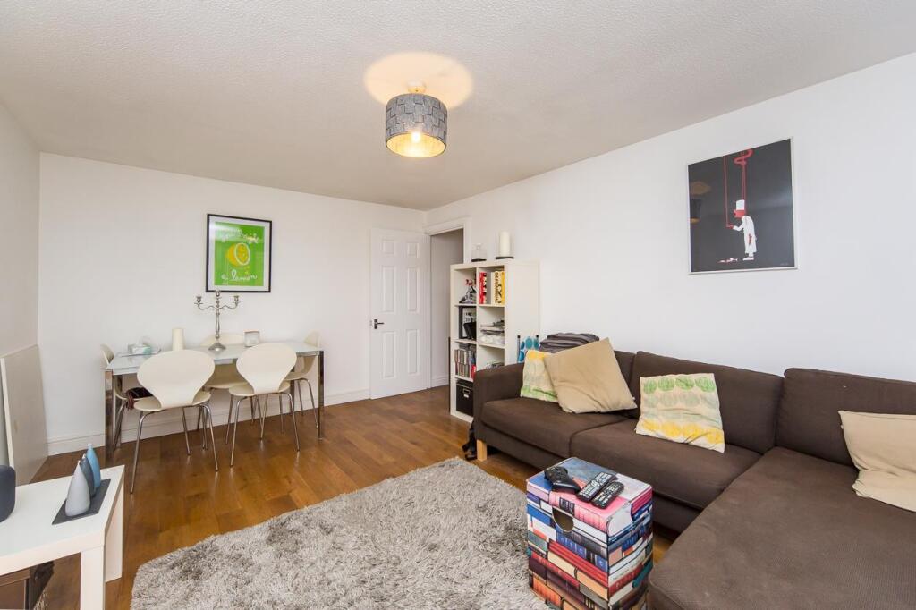 Woodlands Road E17