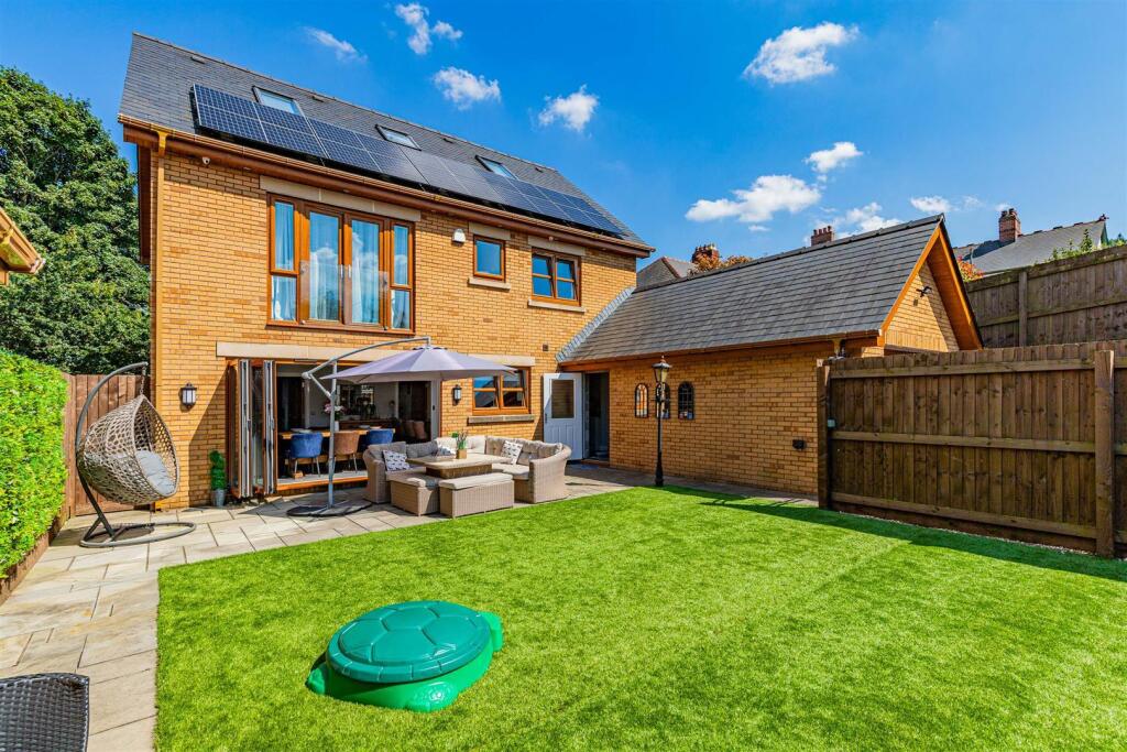 Mountain Road 10-26.jpg