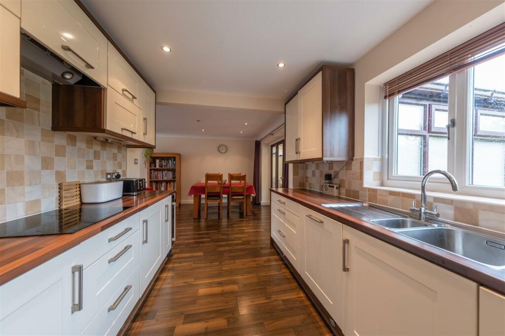32 Bowmere Road-003.jpg