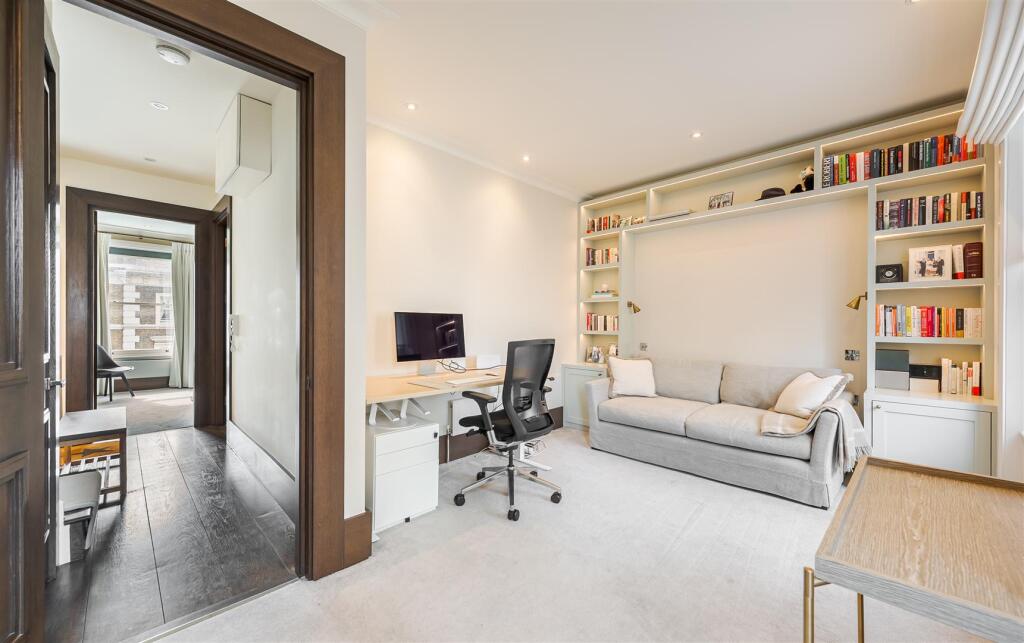 Collingham Place 3_41-1.jpg