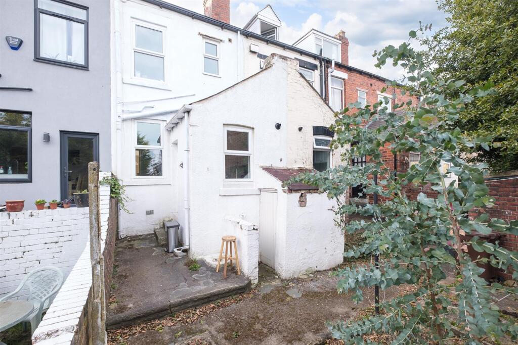 untitled (17 of 18).jpg