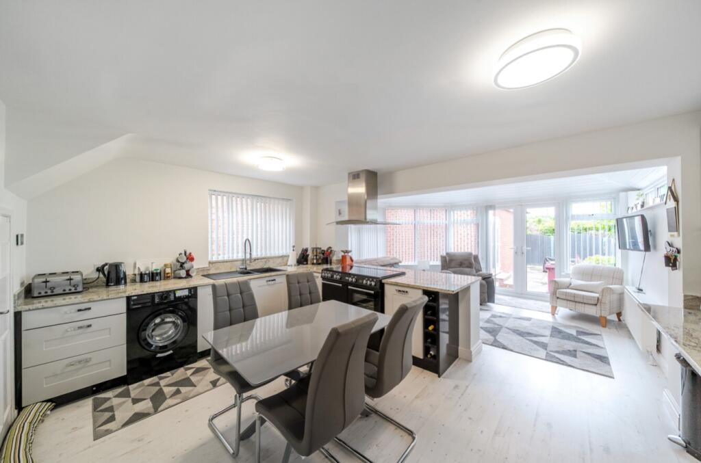 Open Plan Kitchen Diner 