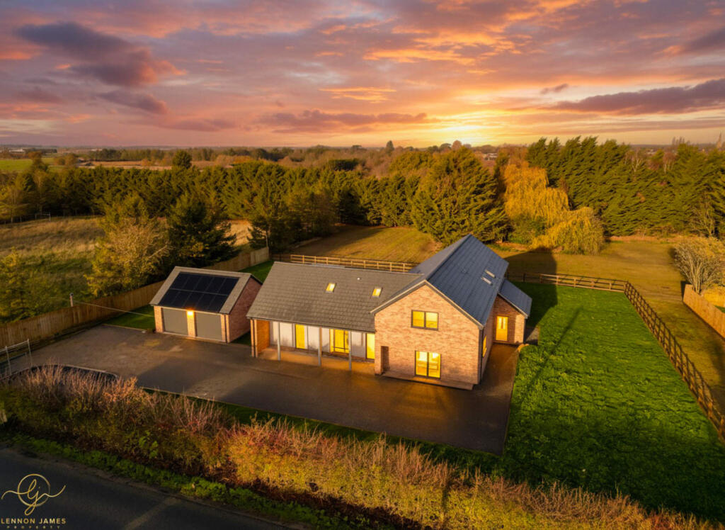 Fir Tree House, Mill Road, Fen Drayton, CB24