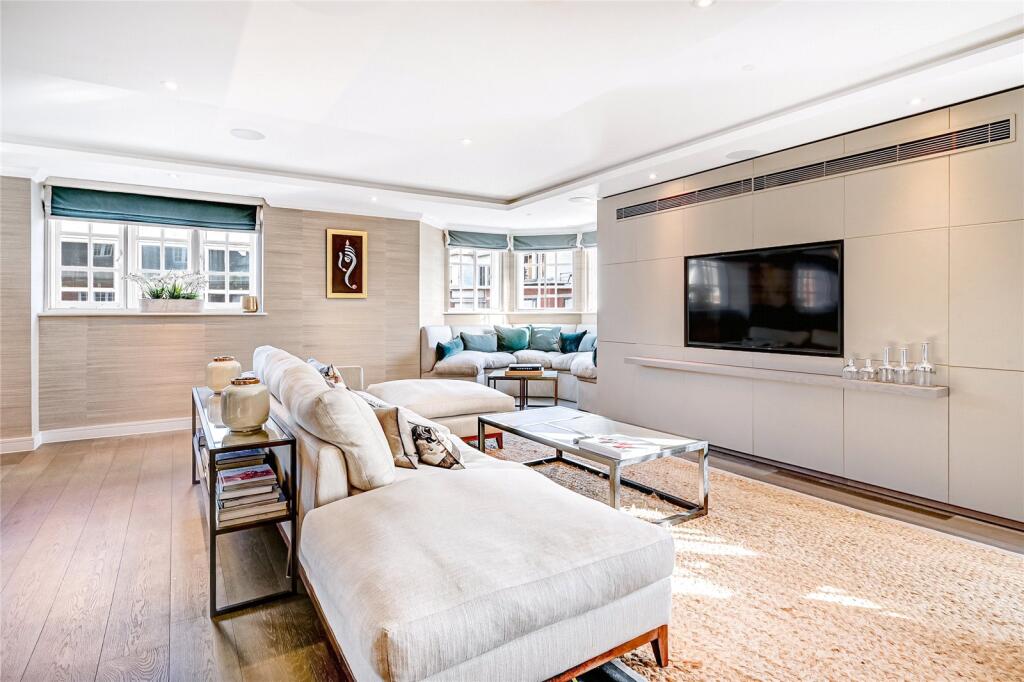 Study -Tv Room