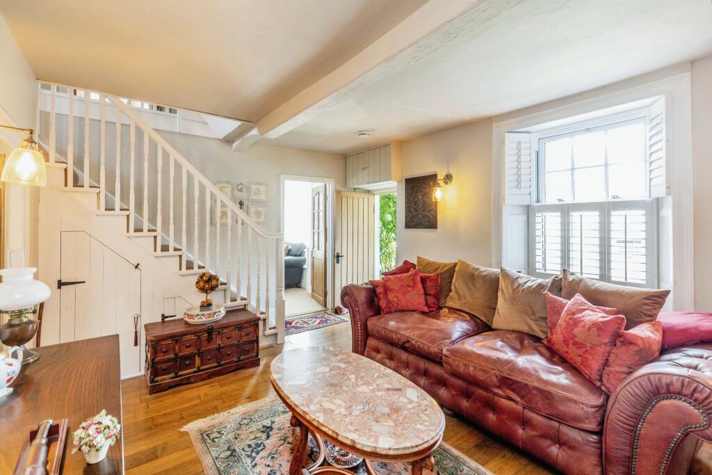 Living Room/Reception Room