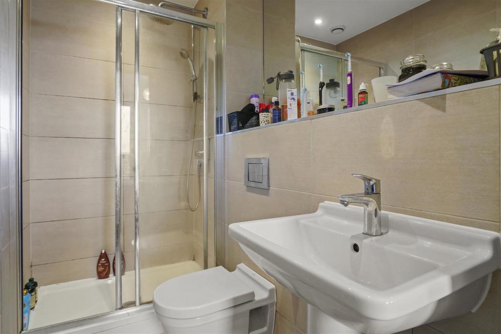 Flat 33, Tulip Court - ITsDf0SD8o1r31DottVB.jpg