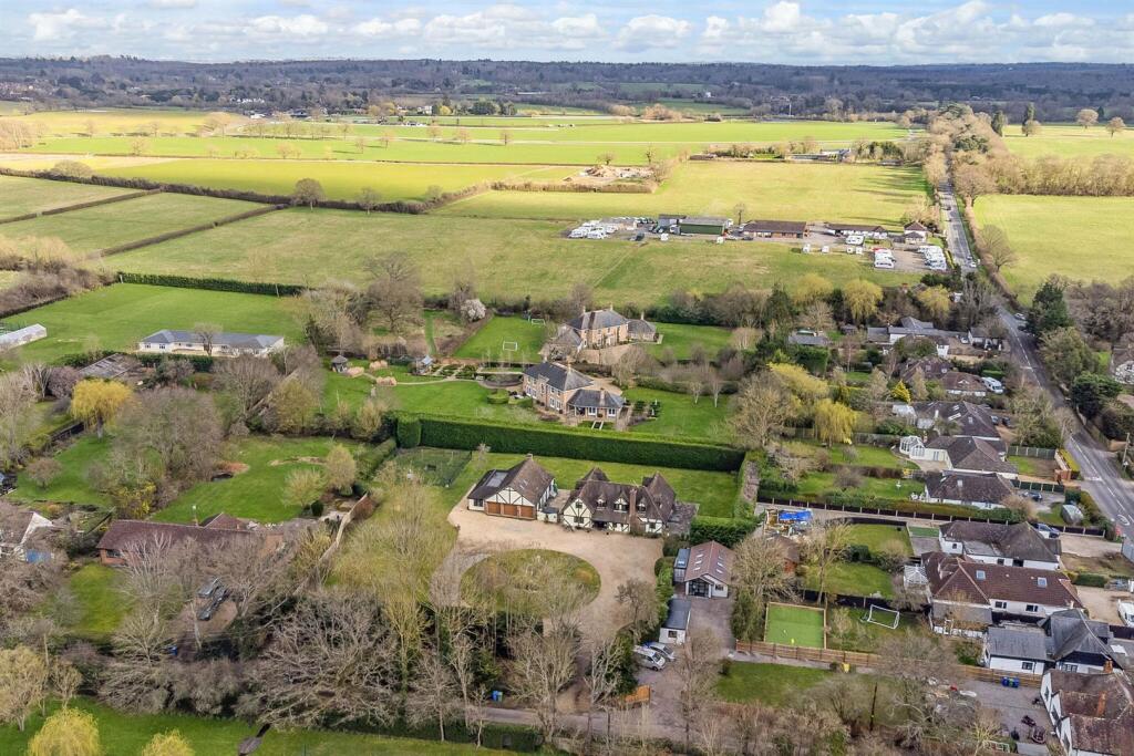 64878_Croft House, St. Marys Lane  (2)_low.jpg